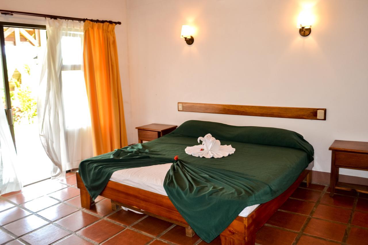 Termales Del Bosque & Hot Springs Hotel La Marina Екстериор снимка